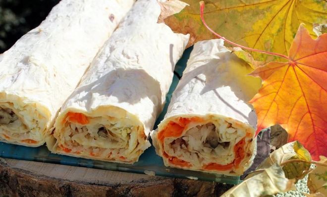 Лаваш со шпротами