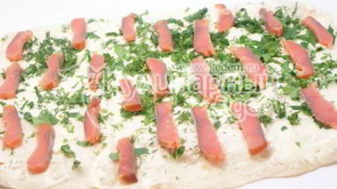 рулетики из лаваша с красной рыбой