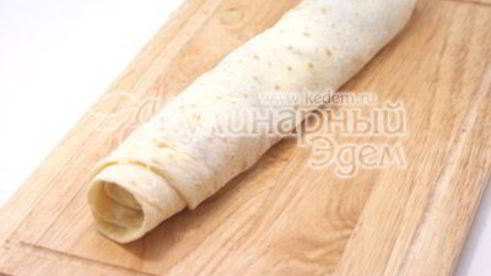 рулетики из лаваша с красной рыбой