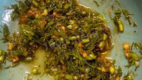 вкусные чипсы из лаваша с чесноком