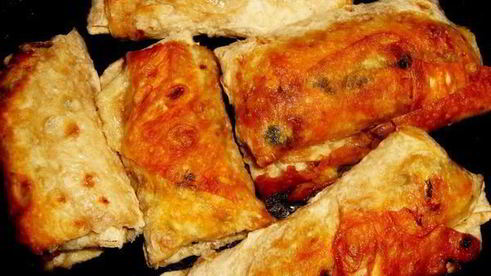 закуска из лаваша с курицей и баклажанами