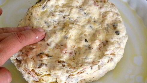 фокачча по-деревенски — focaccia rustica