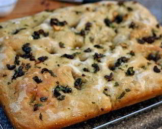 Фокачча с оливками