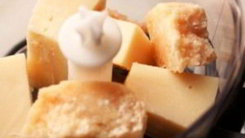 фокачча с сыром и базиликом