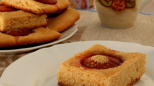 фокачча со сливами