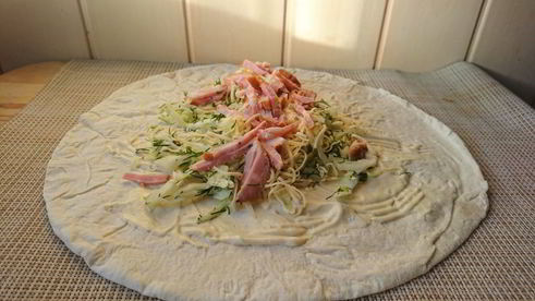 конверт из пшеничной лепешки