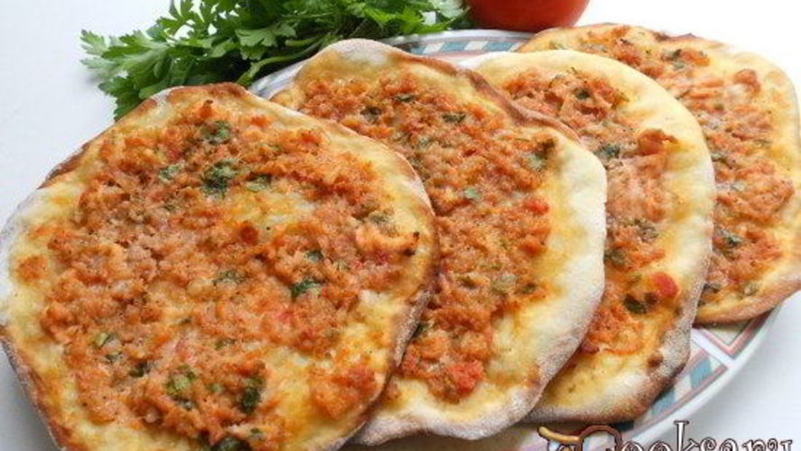 Рецепт ламачо — грузинских лепешек с мясным фаршем