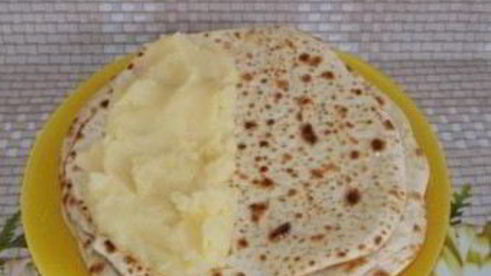 лепешка с картофельным пюре