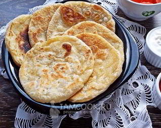 Лепешки без дрожжей на сковороде
