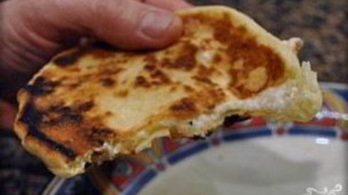 лепешки на кефире с начинкой