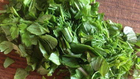 лепешки на минеральной воде с зеленью и сыром