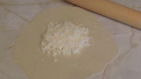 лепешки с сыром на кефире на сковороде