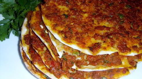 ломаджо — армянские мясные лепешки