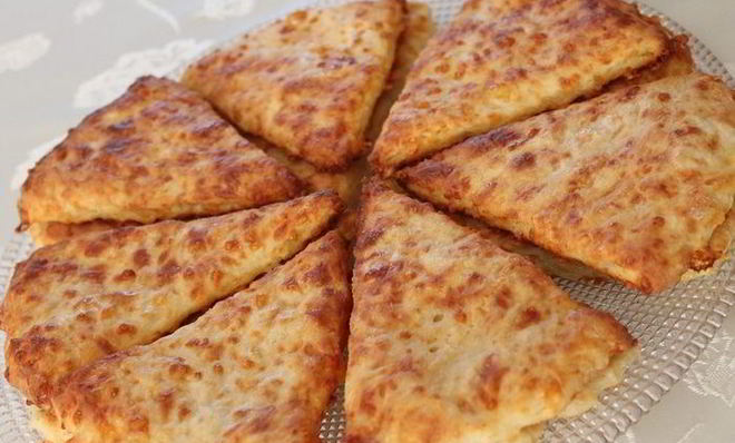 Сырные лепешки Сконы