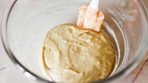 банановые маффины с клубникой