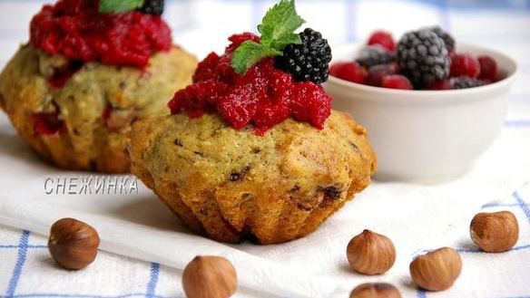 Рецепт Клюквенно-ежевичных маффины с фундуком