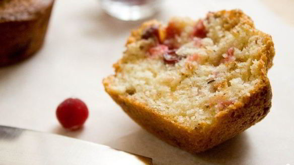 Рецепт Клюквенных маффинов с фундуком