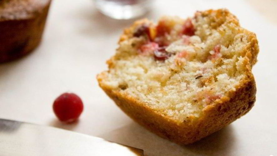 Рецепт клюквенных маффинов с фундуком