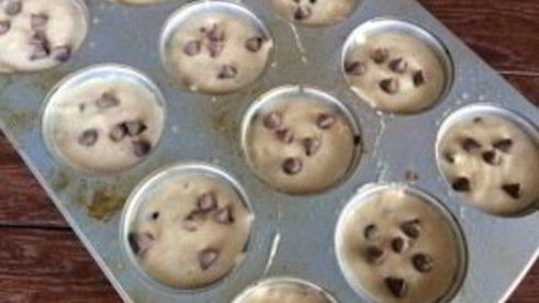 маффины из овсянки и бананов с шоколадом