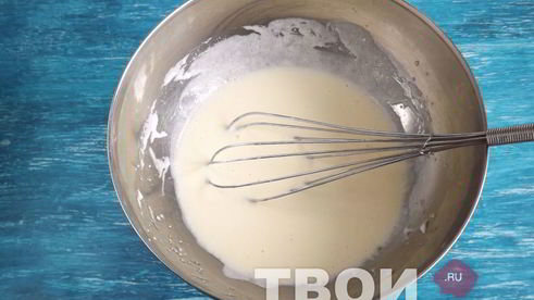 маффины с изюмом