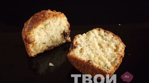 маффины с изюмом