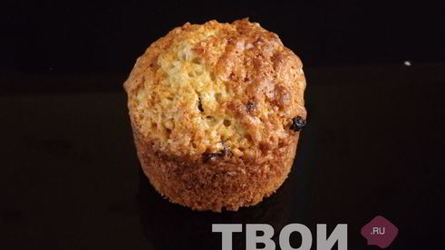 маффины с изюмом
