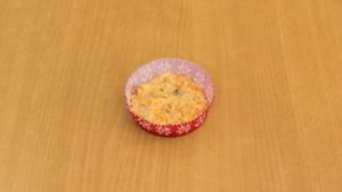 маффины с курагой, фундуком и морковью