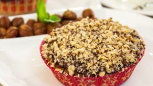 маффины с курагой, фундуком и морковью