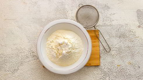 маффины с малиной и творожно-лаймовой начинкой