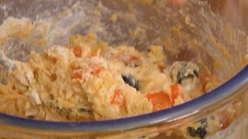 маффины с оливками и сладким перцем