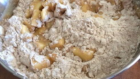 маффины в стиле яблочный крамбл