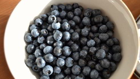 маффины здоровье с цельнозерновой мукой и черникой