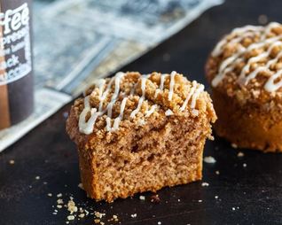 Простые маффины с посыпкой