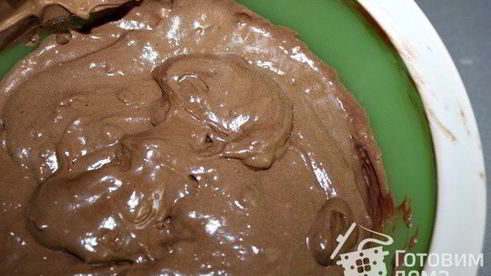 шоколадные маффины с белым шоколадом и миндалем