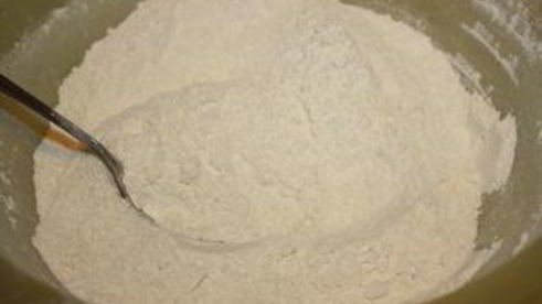 вишнево-миндальные маффины с белым шоколадом