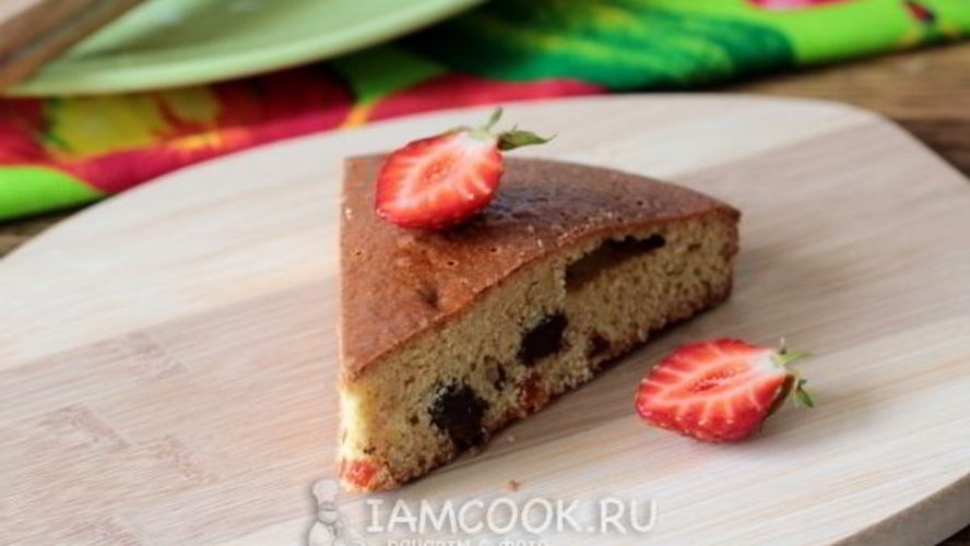 Рецепт манника на кефире с изюмом