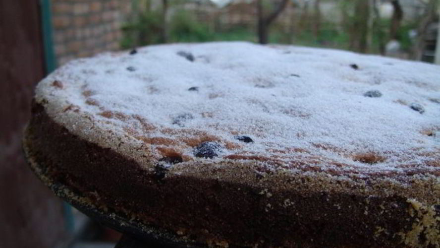 Рецепт манника с черным изюмом