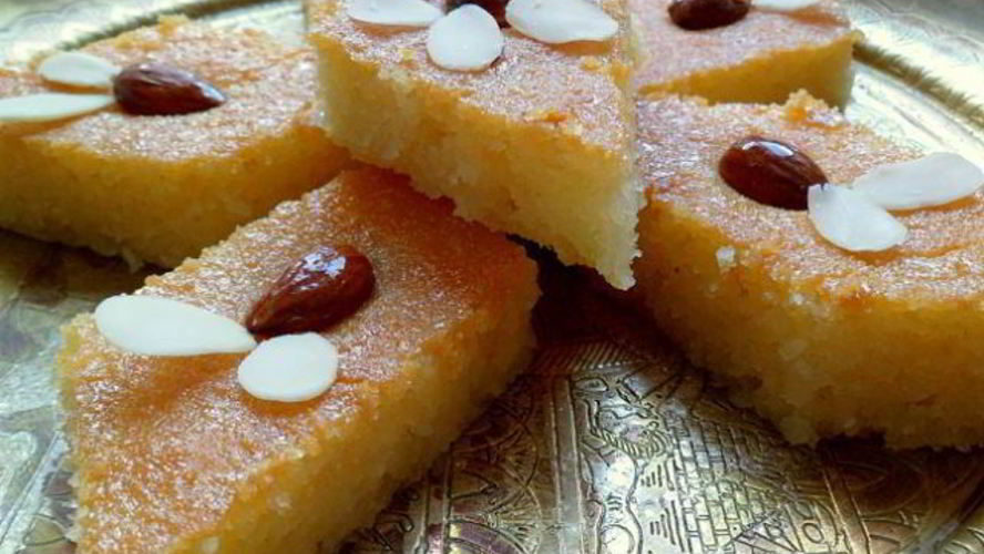 Рецепт намуры — арабского манника, пропитанного сиропом с ароматом роз и флердоранжа