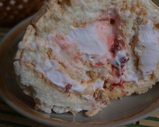 Меренговый рулет