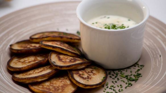 Рецепт Гречневых оладий с грибным соусом