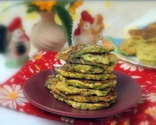 Кабачковые оладушки с сыром