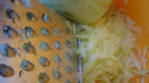 кабачковые оладьи с шампиньонами