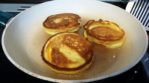 кукурузные оладьи с апельсином