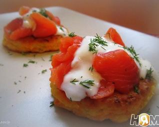 Морковно-луковые оладьи