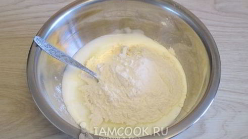 оладьи без яиц с ягодами