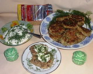 Оладьи из кабачков с кашей и орехами