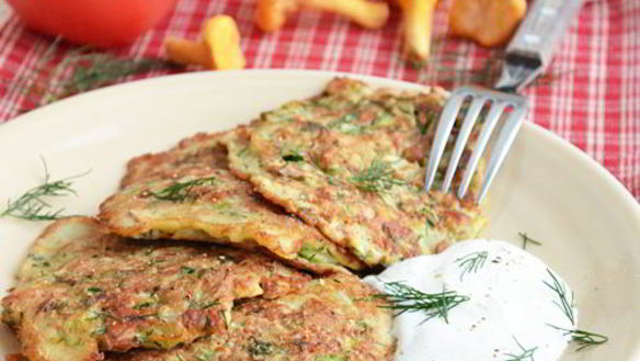 Рецепт Оладий с кабачком и лисичками