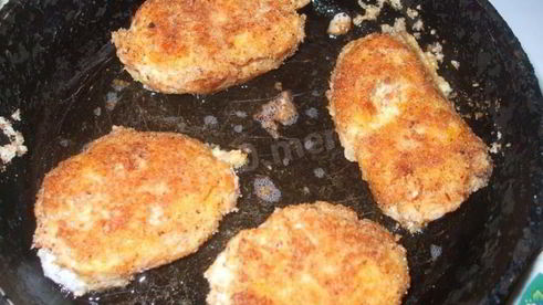 оладьи с морковкой и курагой