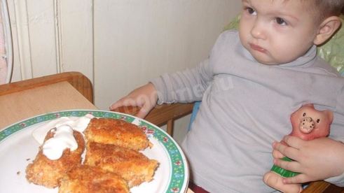 оладьи с морковкой и курагой