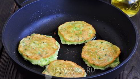 сладкие оладьи из кабачков